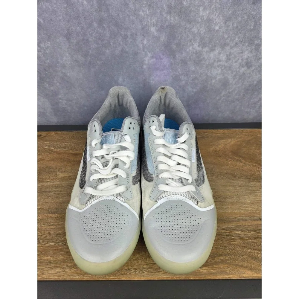 Vans Ave 2.0 Skate Shoes Light‎ Grey White Charcoal UltimateWaffle Low Top Mens